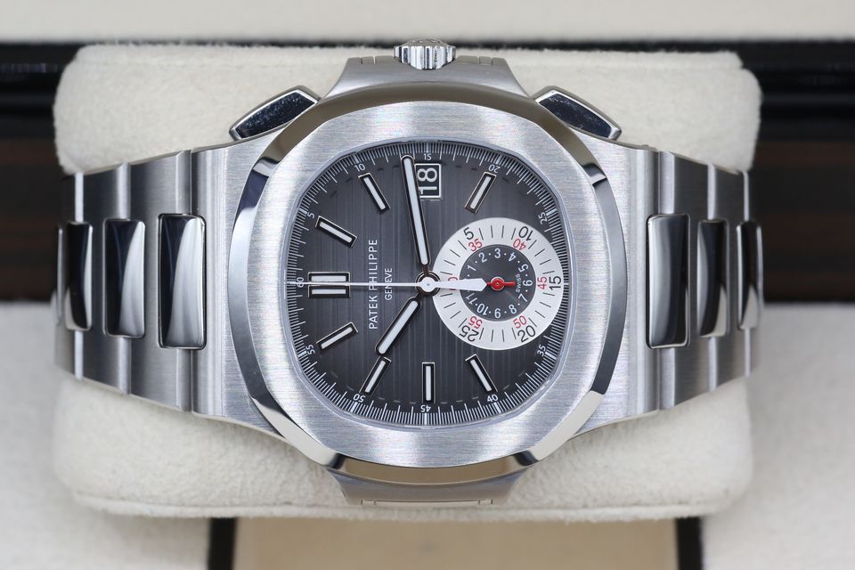 Patek Philippe Nautilus 5980/1A-014 Image 6